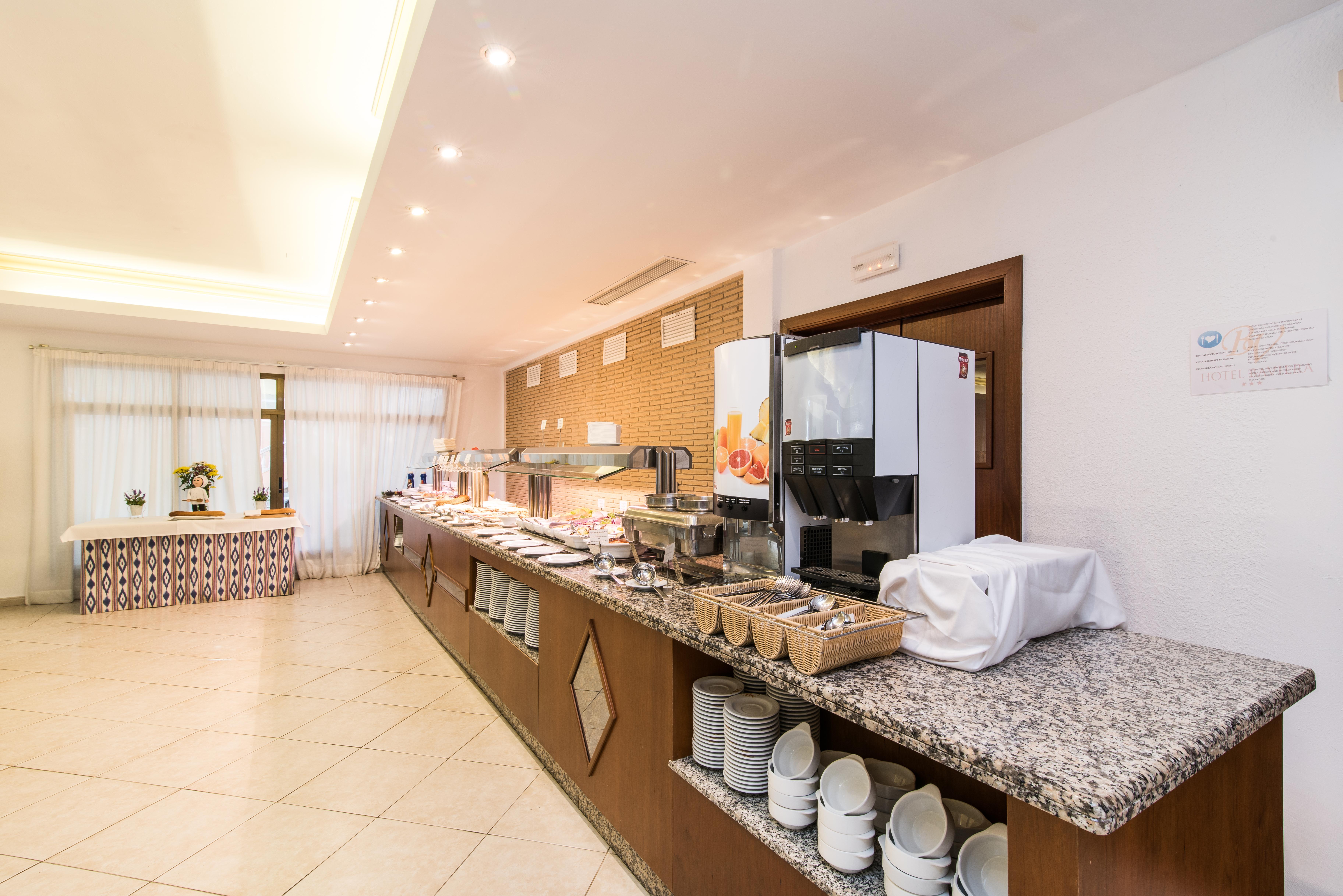 Hotel Baviera กาลารัตจาดา ภายนอก รูปภาพ