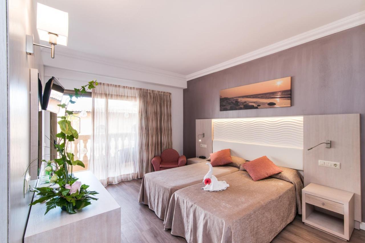 Hotel Baviera กาลารัตจาดา ภายนอก รูปภาพ
